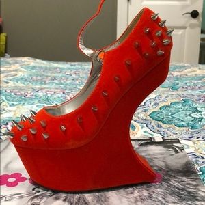 Wild heels with spikes